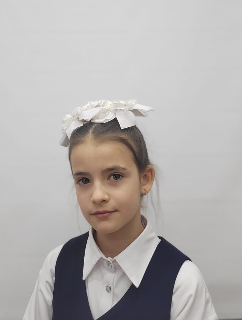 Золотова Ульяна Сергеевна.